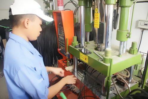 在電視監(jiān)控系統(tǒng)線纜產(chǎn)品上，我們應(yīng)如何選用？ 