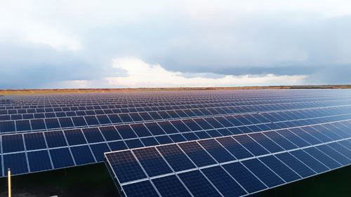 IHS Markit:2019年全球新增太陽能裝機(jī)約123GW